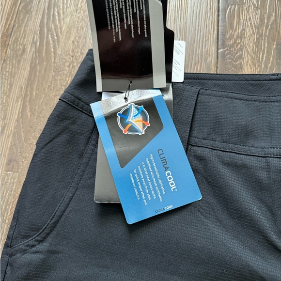 Golf capris 🏌🏼‍♀️ ⛳️ - Picture 6 of 15